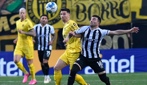 Wanderers vs Peñarol