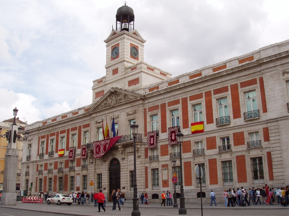 Edificio de la Comunidad de Madrid, ubicado en la Puerta del Sol.