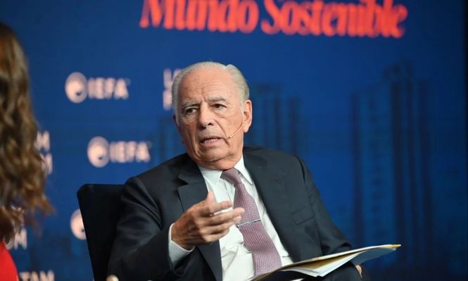 La prestigiosa publicación Wine Enthusiast distinguió a Alejandro P. Bulgheroni con el Lifetime Achievement Award en Nueva York