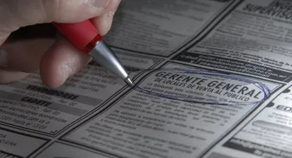 Demanda de trabajo cayó 32% en semestre