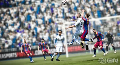 Barcelona contra Real Madrid en FIFA 13 de Electronic Arts Sports