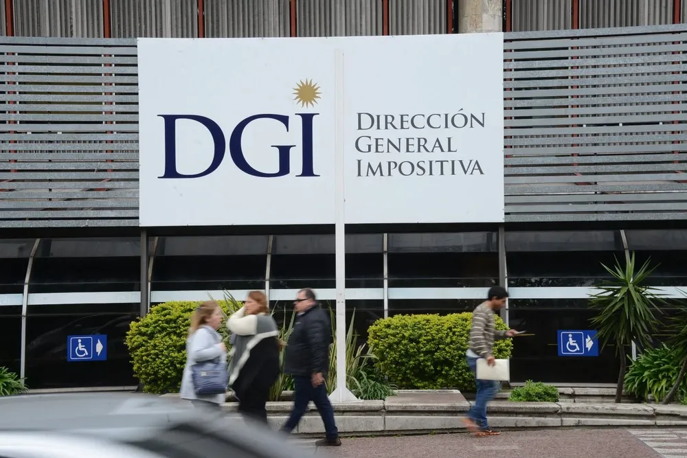 Llamado laboral en DGI