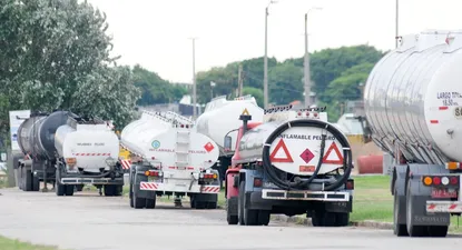 Refinería de La Teja.