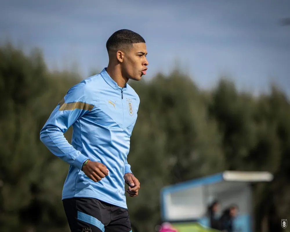 Nuevo destino para el zaguero uruguayo