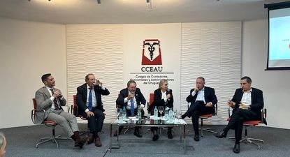 El Observador | Colegio de contadores.jpg