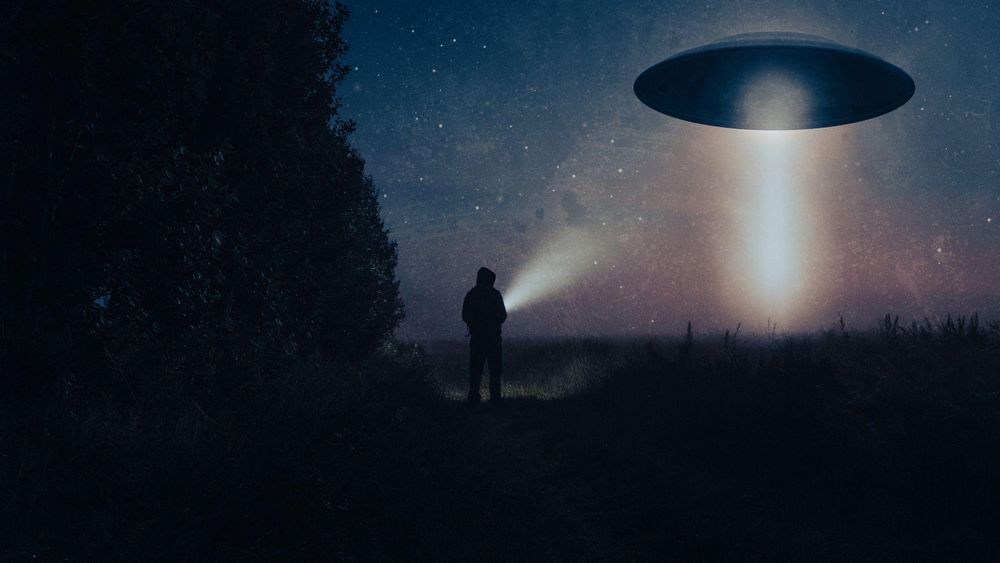 Las teorías conspirativas sobre visitas extraterrestres también han intentado reescribir las historias indígenas sobre el origen de la vida en la Tierra.