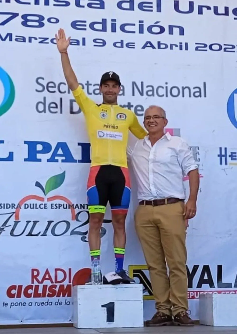Pablo Anchieri ya se calzó la malla oro en la Vuelta Ciclista del Uruguay 2023