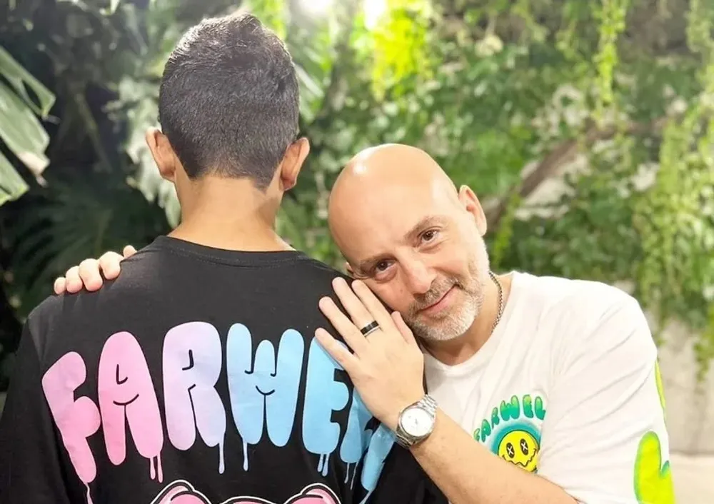 Muscari con su hijo.