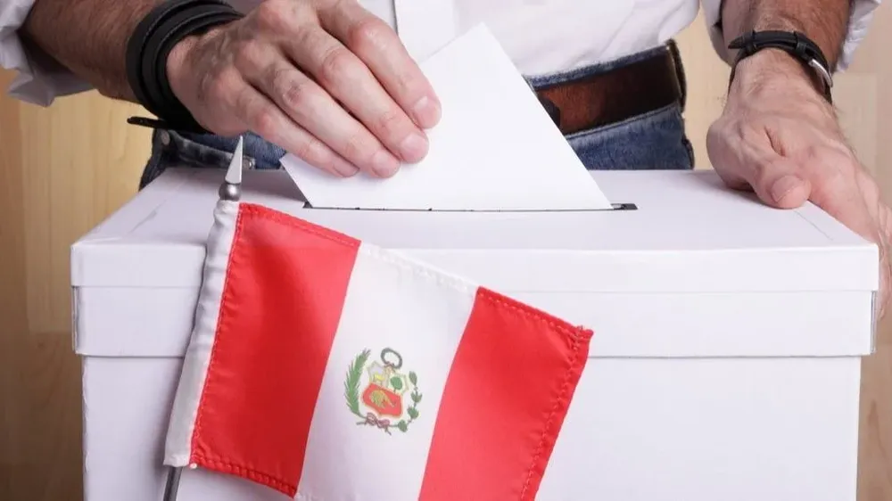 18 candidatos se disputan la presidencia en Perú en una de las elecciones más atomizadas de su historia reciente.