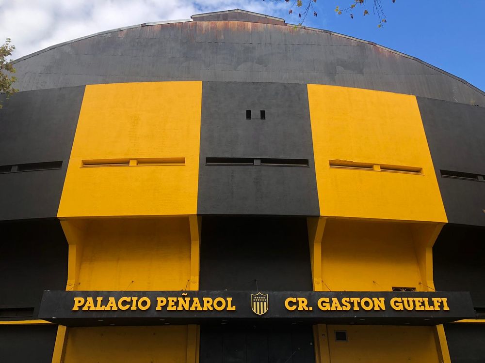 El templo del básquetbol de Peñarol: el Palacio Cr. Gaston Guelfi