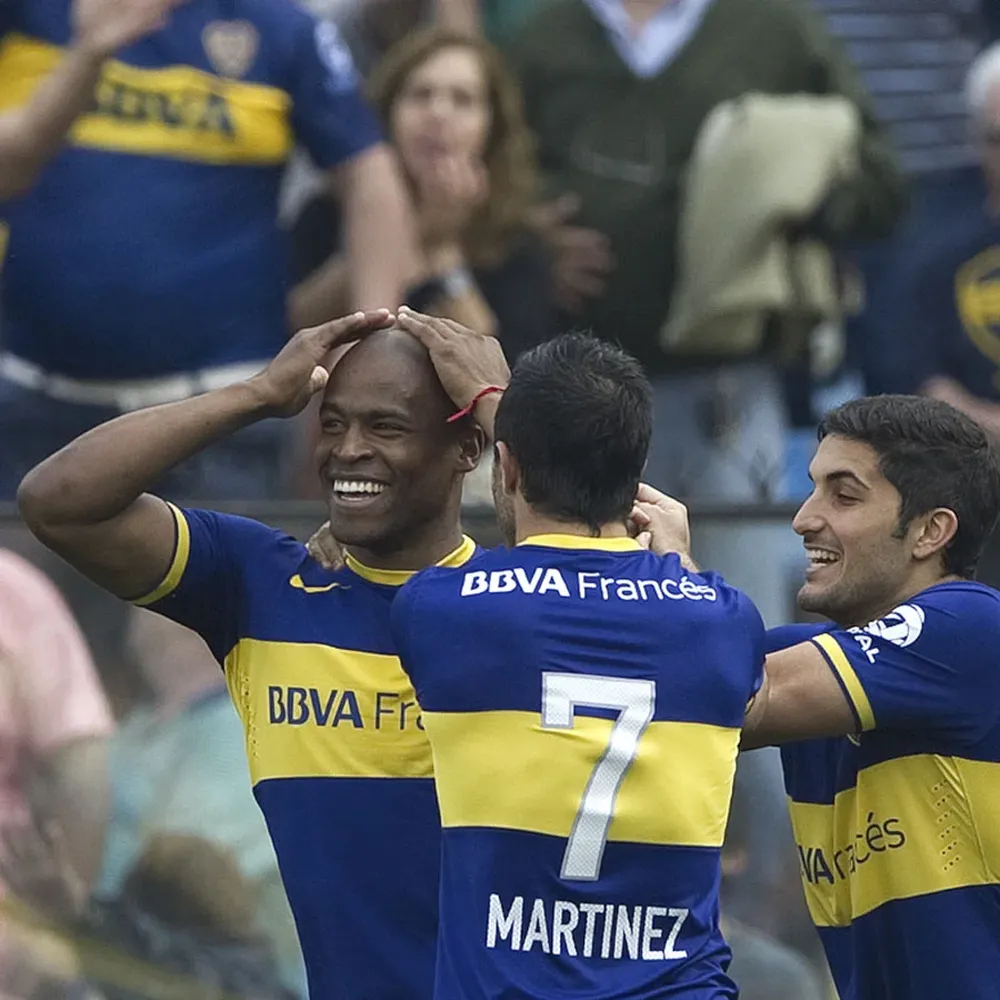 Ribaír Rodríguez festeja un gol en Boca Juniors