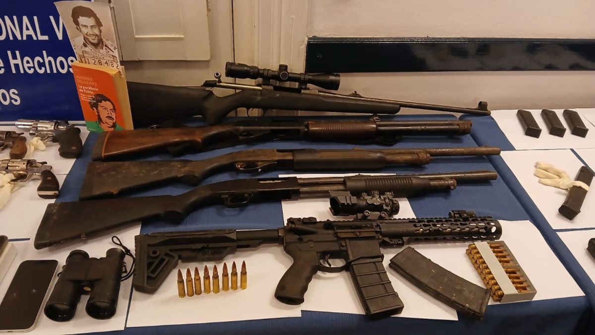 Detuvieron a "El Kane" en su "búnker" de San Carlos: encontraron cocaína y "armas de guerra" enterradas