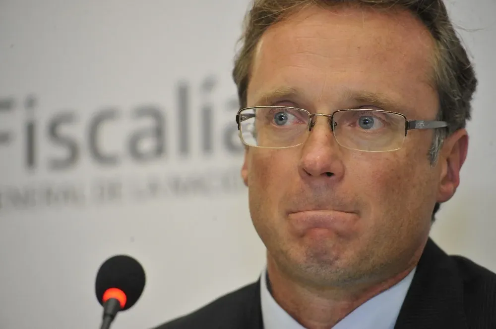 _lcm3280.webp