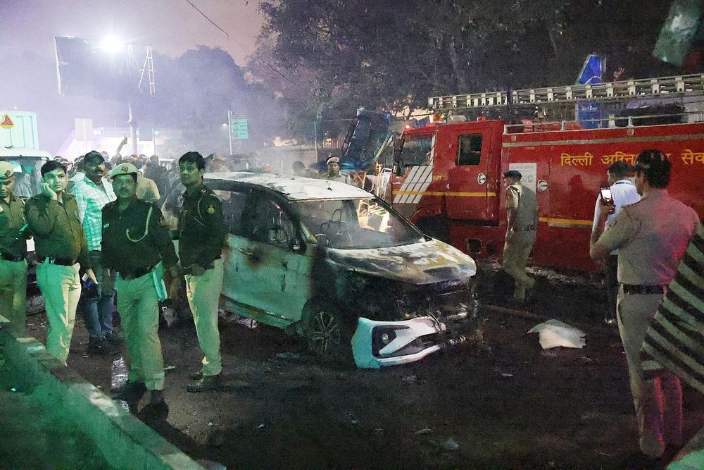 Explotó un vehículo en el centro de Nueva Delhi: ocho muertos. EFE.