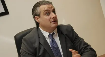 Uruguay considera nueva emisión global para antes de fin de año