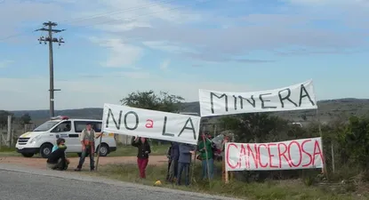 El Observador | Protestas de productores en la zona de Aiguá