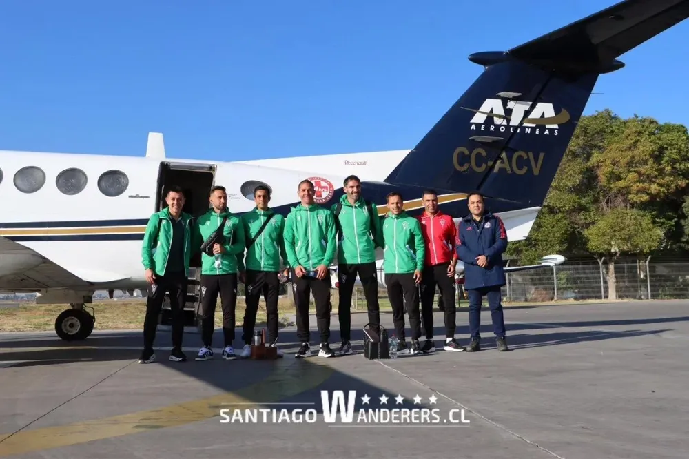 Francisco Palladino en viaje a la Isla Robinson Crusoe