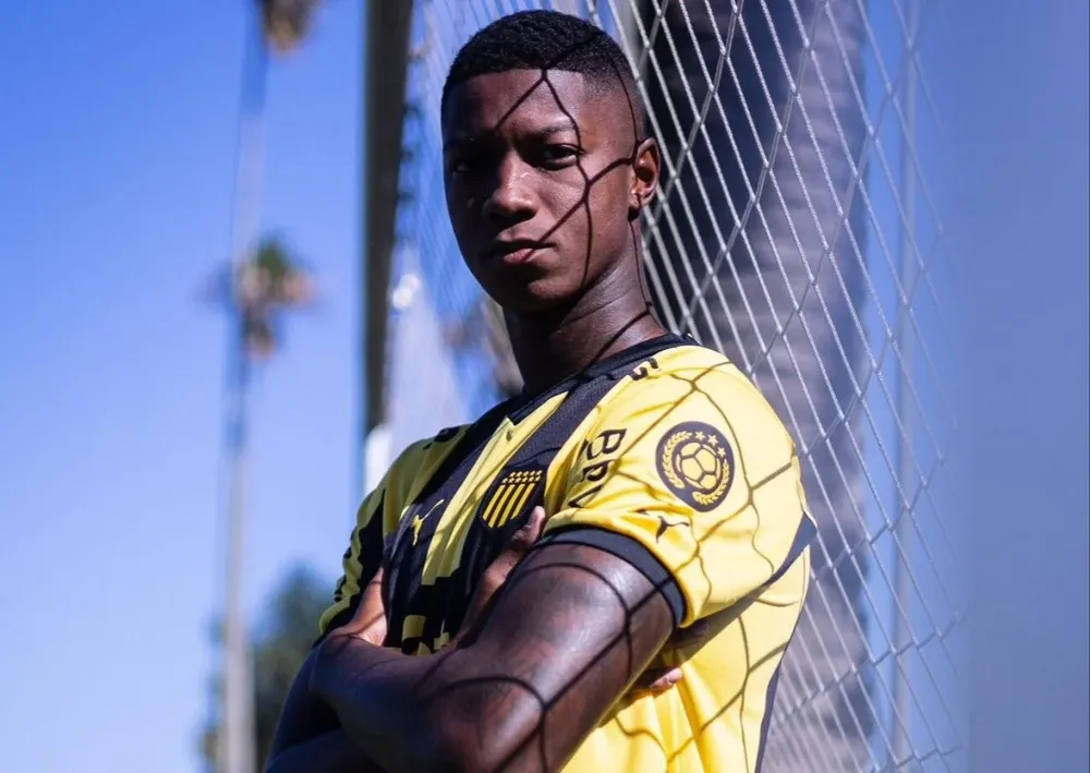 Matheus Babi irá al banco de suplentes de Peñarol ante Miramar Misiones