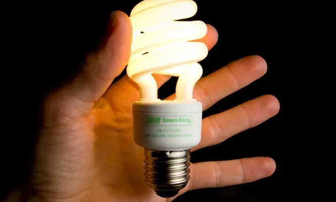 ¿Cómo obtener las lámparas de bajo consumo de UTE?