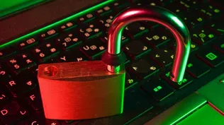 Fraudes y estafas cibernéticas: BCU propone levantar el secreto bancario
