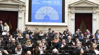 El momento en el que la oposición consiguió el quórum para habilitar la sesión por el critogate.&nbsp;