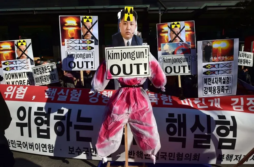 En la vecina Corea del Sur reclaman la salida del líder norcoreano, Kim Jong-un