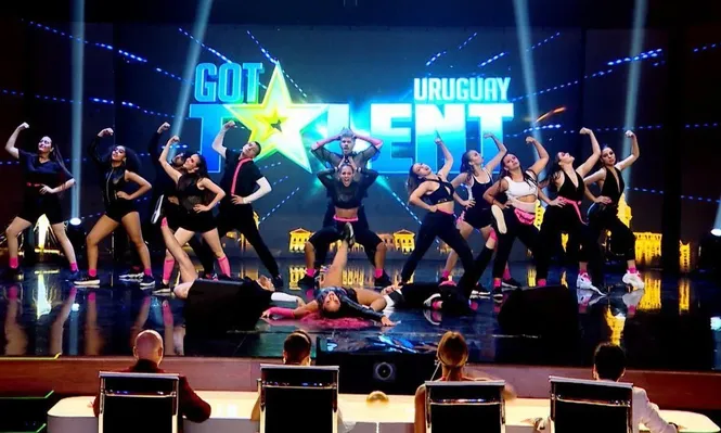 La compañía de danza Glamazon se presentó en Got Talent Uruguay y obtuvo el pase de oro