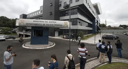 Así fueron los primeros días de Lula en la cárcel: celda prémium, libros y fútbol