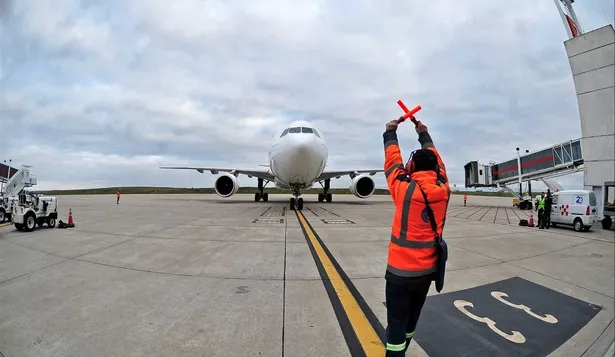 Cae monopolio de Ancap en aeropuertos: ¿qué números tiene ese negocio?