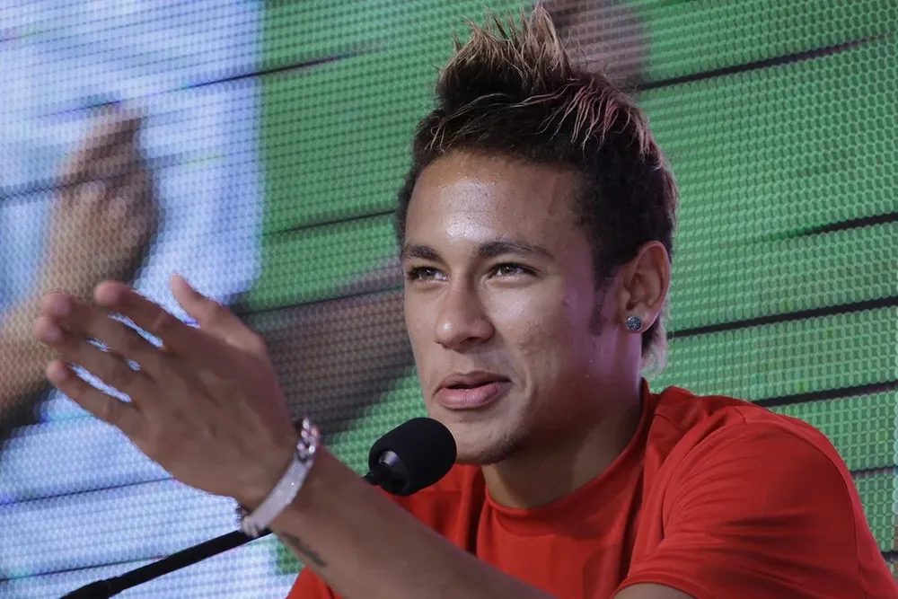 El brasileño Neymar en conferencia de prensa