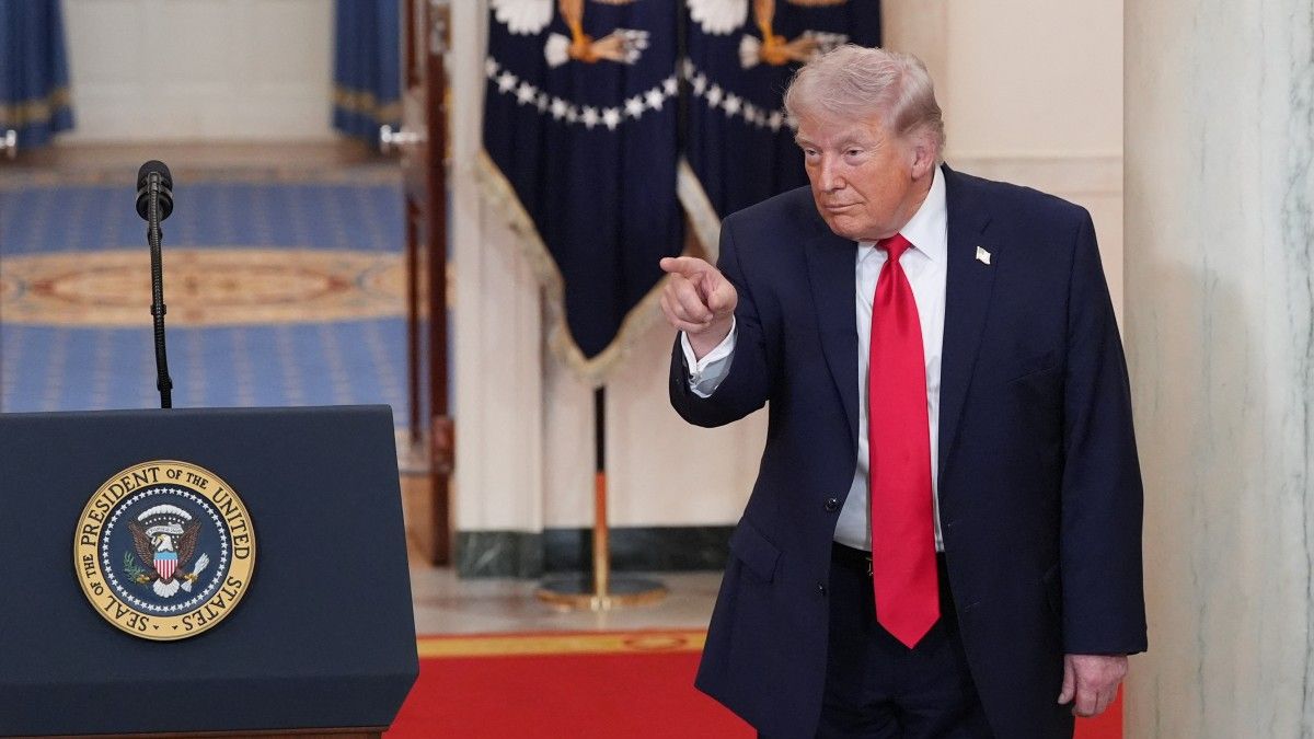 Trump lanza un ultimátum a Irán: le da 48 horas para reabrir el estrecho de Ormuz o desatará un 