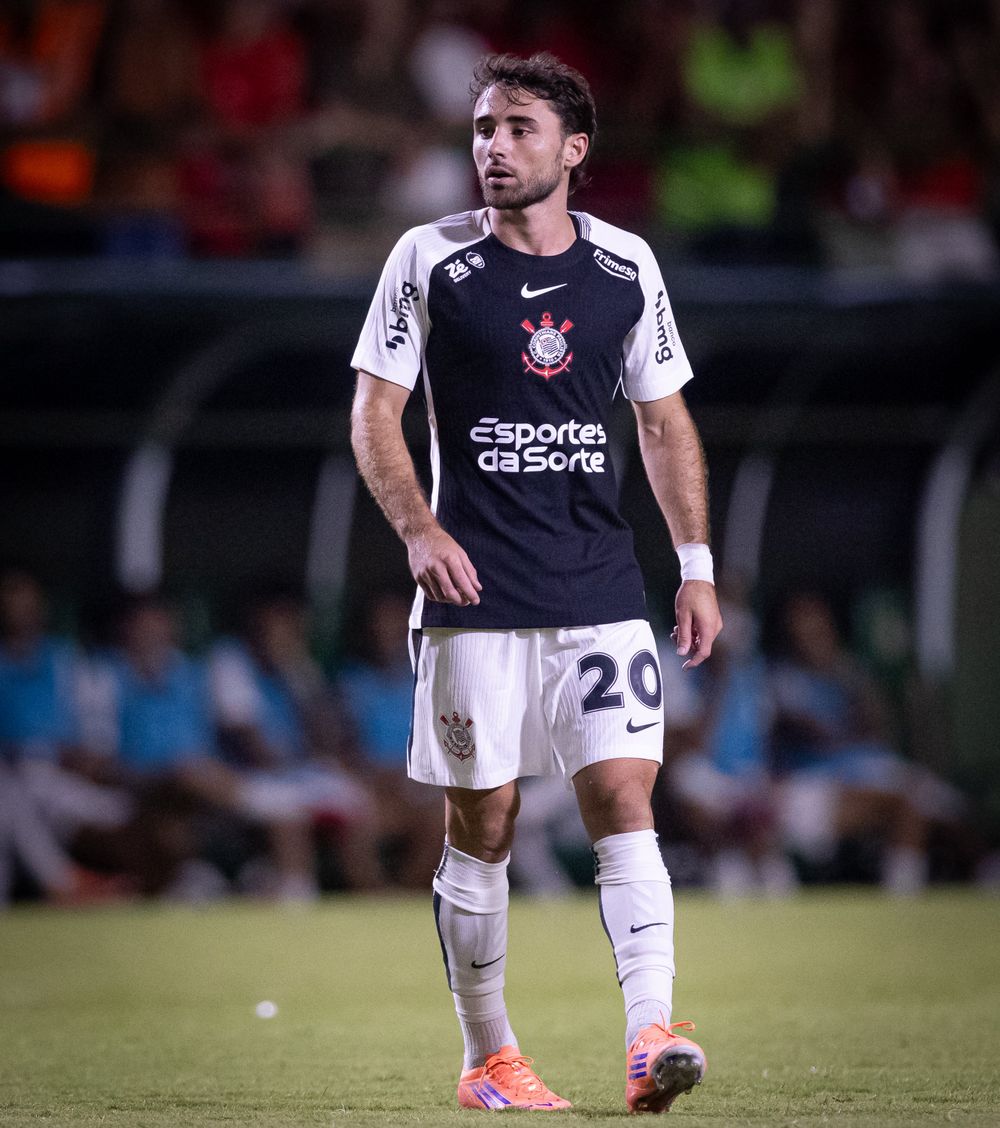 Pedro Milans debutó en Corinthians