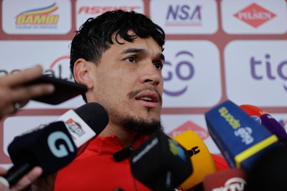 Gustavo Gómez en la previa del partido ante Uruguay Gustavo Gómez en la previa del partido ante Uruguay