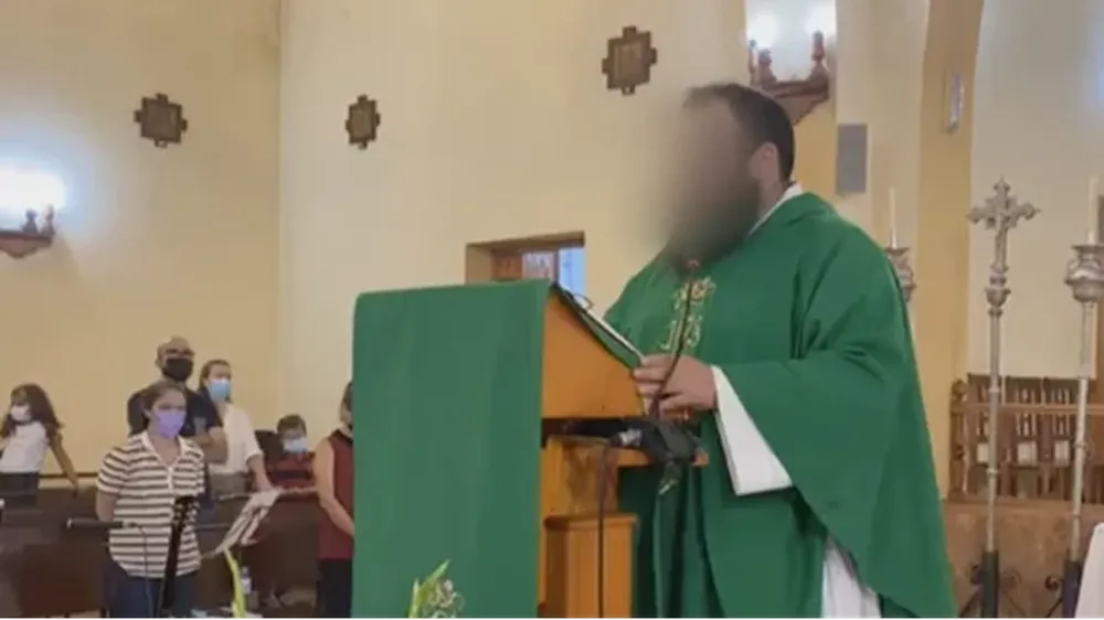 El cura de Málaga, acusado de abusar sexualmente de varias mujeres.