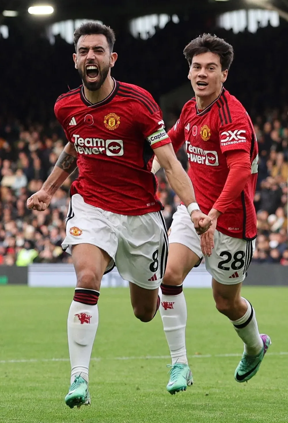 Pellistri y Bruno Fernández