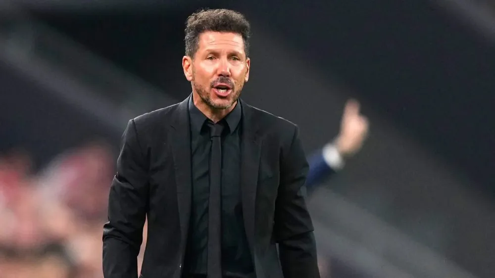 Simeone en rueda de prensa.