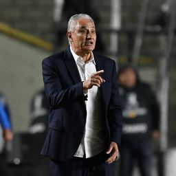 Tite en el partido de Flamengo en La Paz