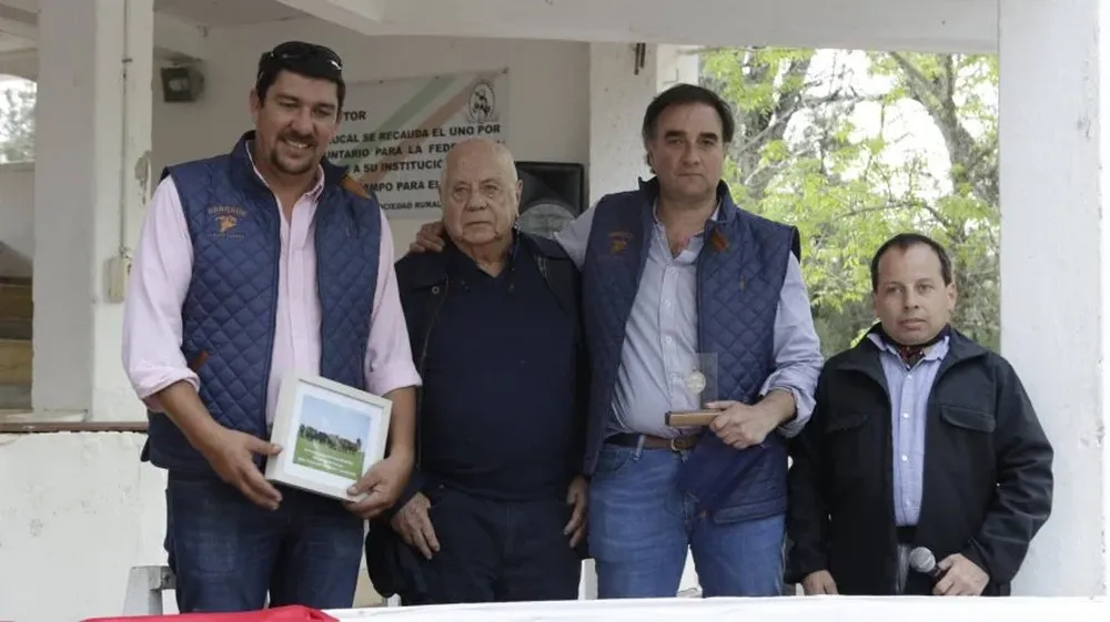 Los principales de la Sociedad de Criadores de Brangus y del escritorio Valdez y Cía