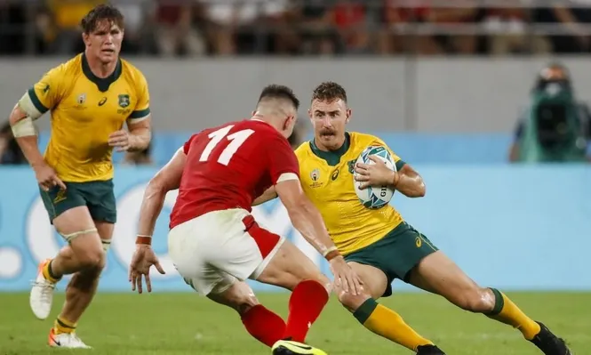 Australia mete 12 cambios y vuelve la pareja de medios titular ante Uruguay