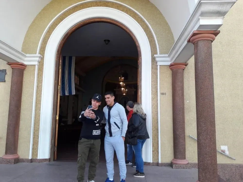 Maxi Pereira en la capilla de San Cono