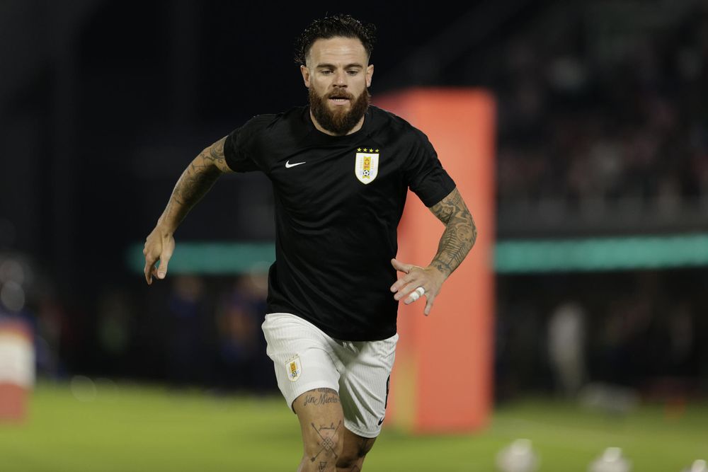 Nahitan Nández