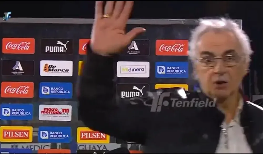 Jorge Fossati, DT de Danubio, se descargó contra los árbitros en la nota con VTV tras perder con Albion