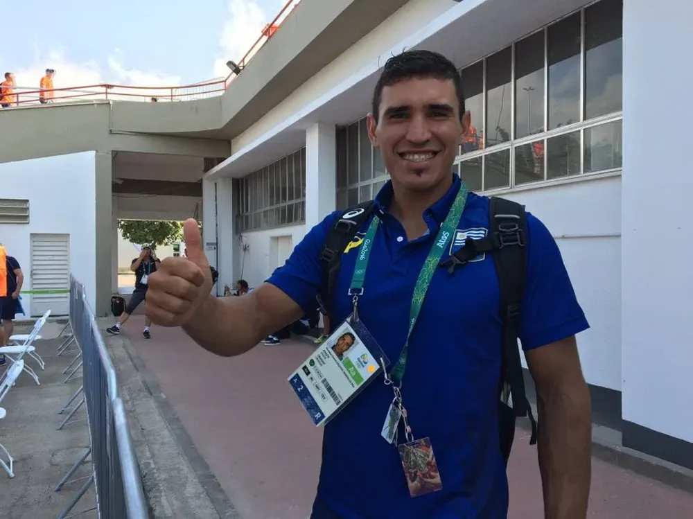 Jhonatan Esquivel terminó18° en remo