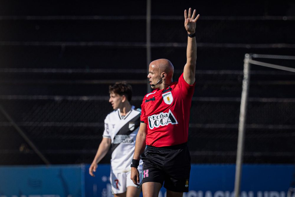 Federico Ríos arbitró Danubio vs Peñarol por Copa AUF Uruguay