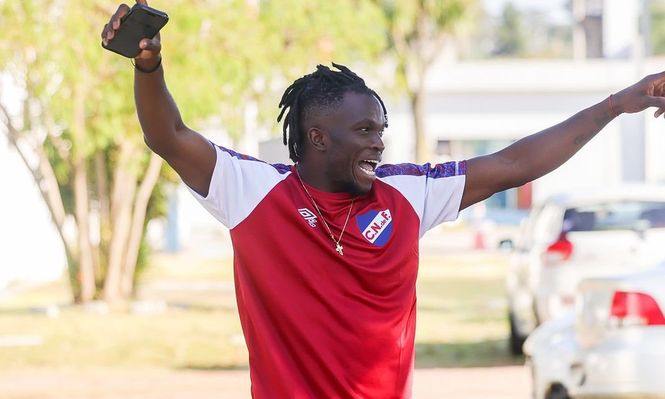 Ebere se sumó a la pretemporada de Nacional&nbsp;