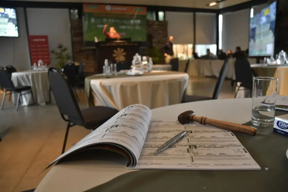 El remate se hará en el Hotel Cottage.