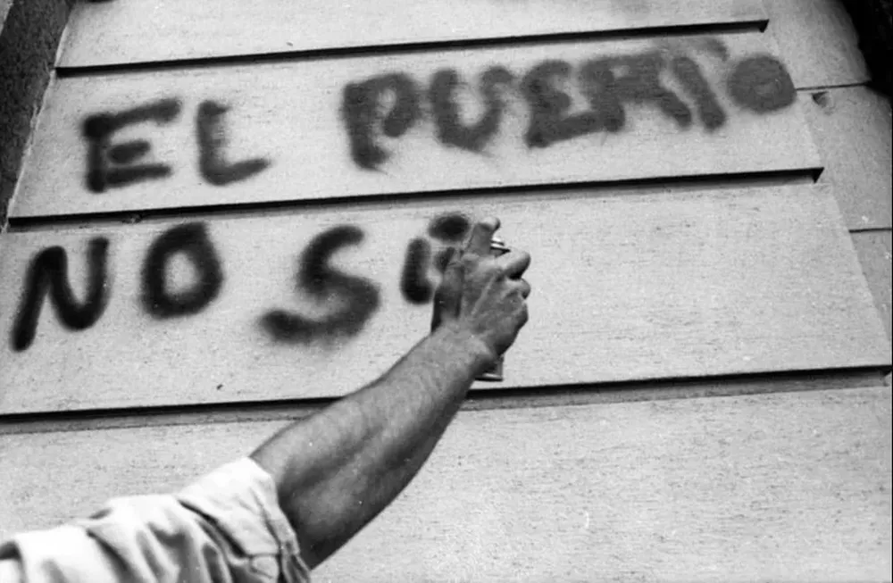 Las discusiones sobre el puerto fueron un tema de debate en 1991 y 1992, cuando se votó la Ley de Puertos