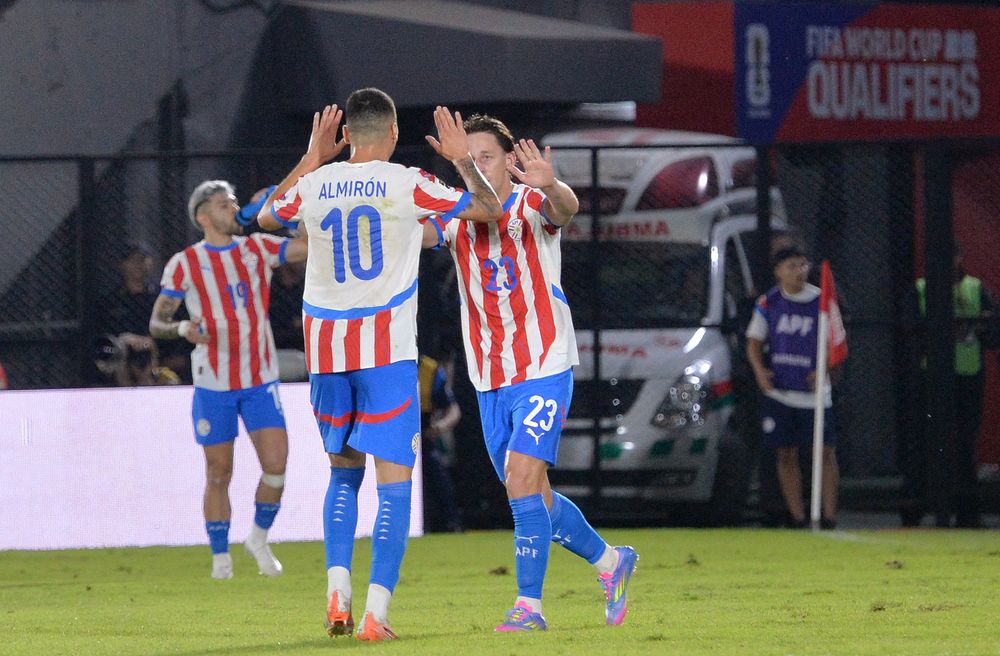 Matías Galarza y Miguel Almirón