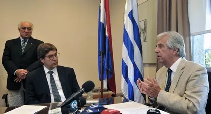 el gobierno y el fa no hablaron de impuestos y quedaron amigos