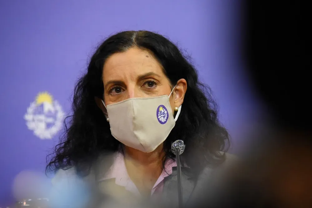 La ministra de Economía, Azucena Arbeleche.